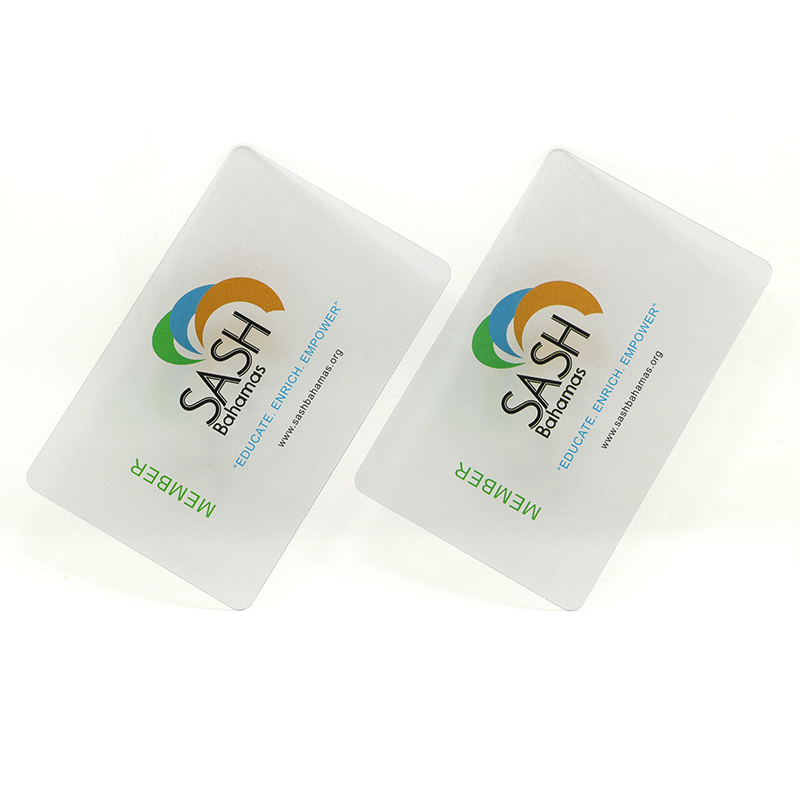 customized transparent membership cards