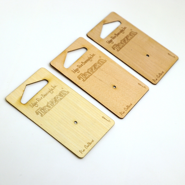 customized wood hang tags